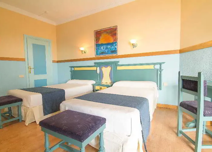 Отель Monarque Torreblanca Фуэнхирола